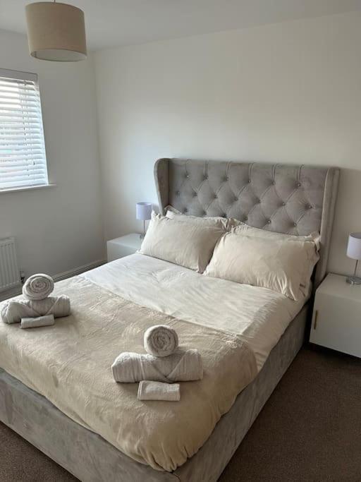 Fresh, Fully Equipped Modern House Can Sleep 5 Kiveton Park Eksteriør billede